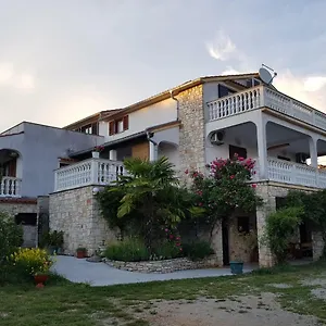  Appartamento Nada And Family Croazia